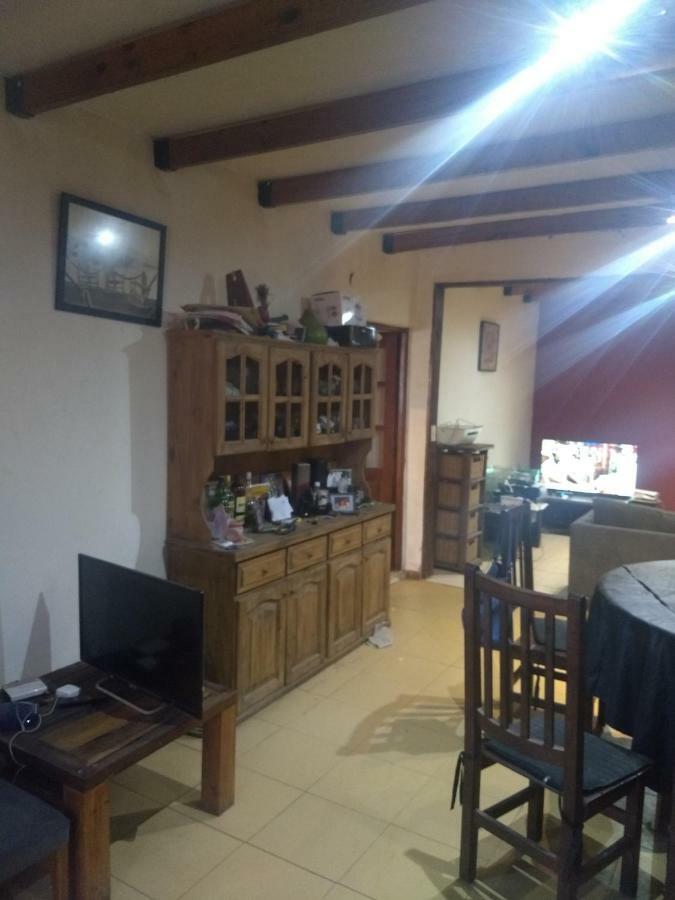 Karina'S House Bed and Breakfast Ezeiza Eksteriør billede